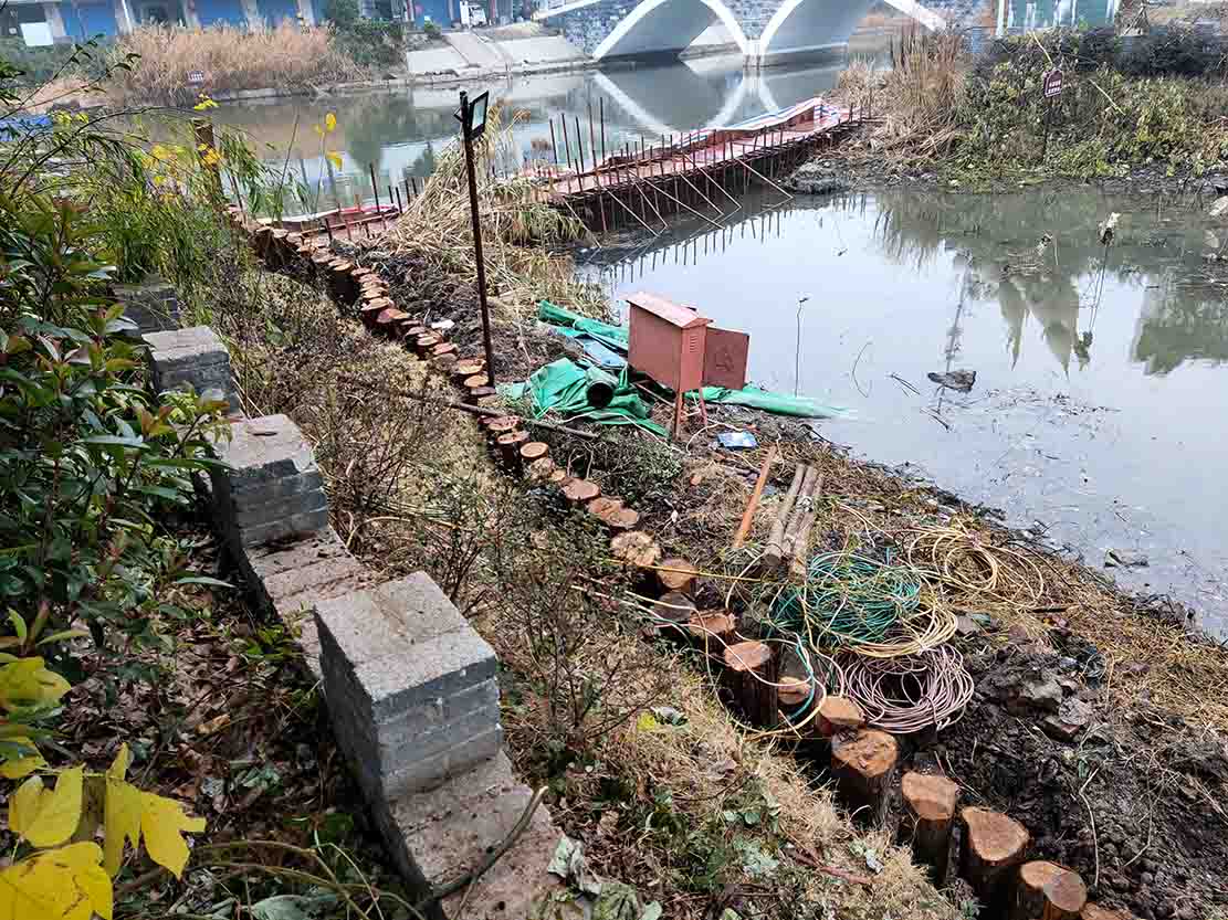 蕪湖縣陶辛鎮黃潭溝邊坡支護項目